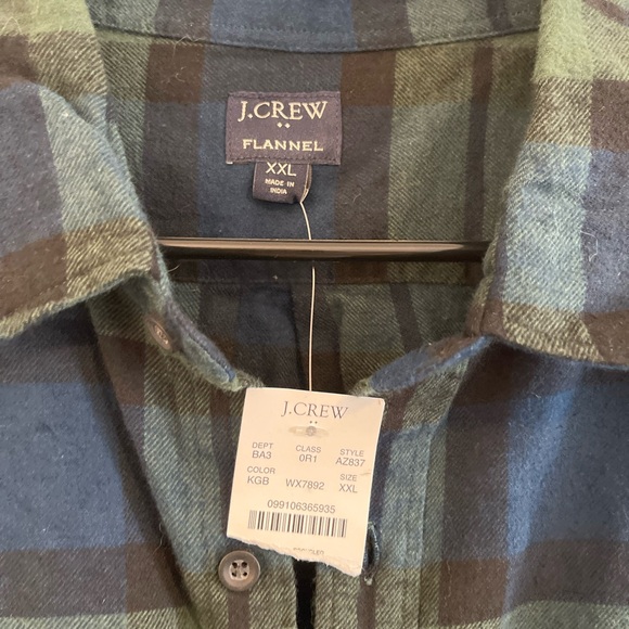 JCrew Flannel Long Sleeve Button Down, New - Picture 2 of 3
